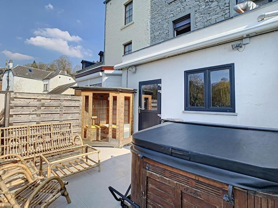 Vue Sur Meuse Avec Jacuzzi Et Sauna Exterieur. Yvoir エクステリア 写真
