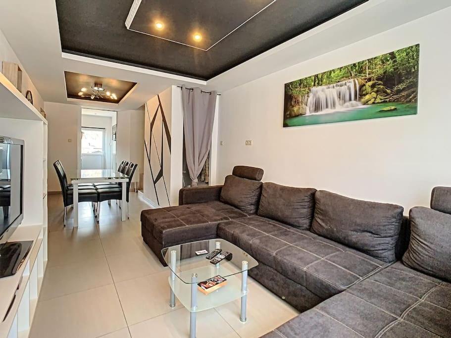 Vue Sur Meuse Avec Jacuzzi Et Sauna Exterieur. Yvoir エクステリア 写真